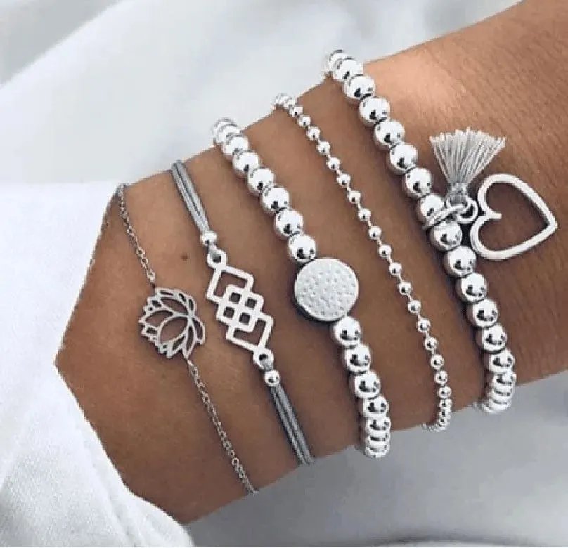 Chic Geometric Bracelet and Bangle Sets for Women with Vintage Star Map, Hand Heart Charm, Beads, Chains – Trendy Fashion Jewelry Accessories