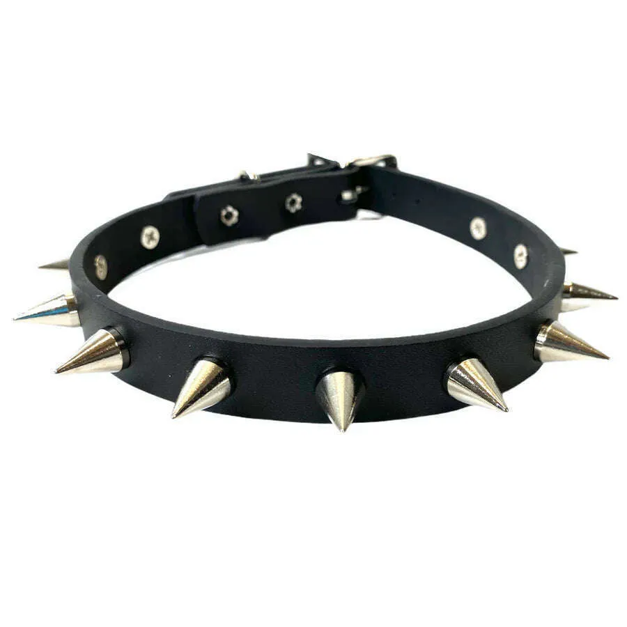 Cone Spiked Choker