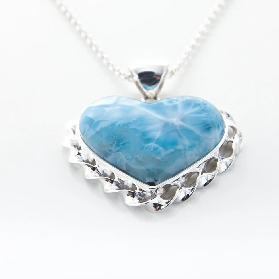 Heart Pendant Wyn